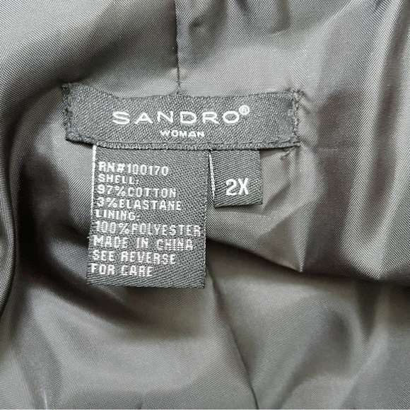 Sandro Printed Blazer Jacket in Black & White Abstract Dot Pattern, Size 2X - Picture 4 of 8